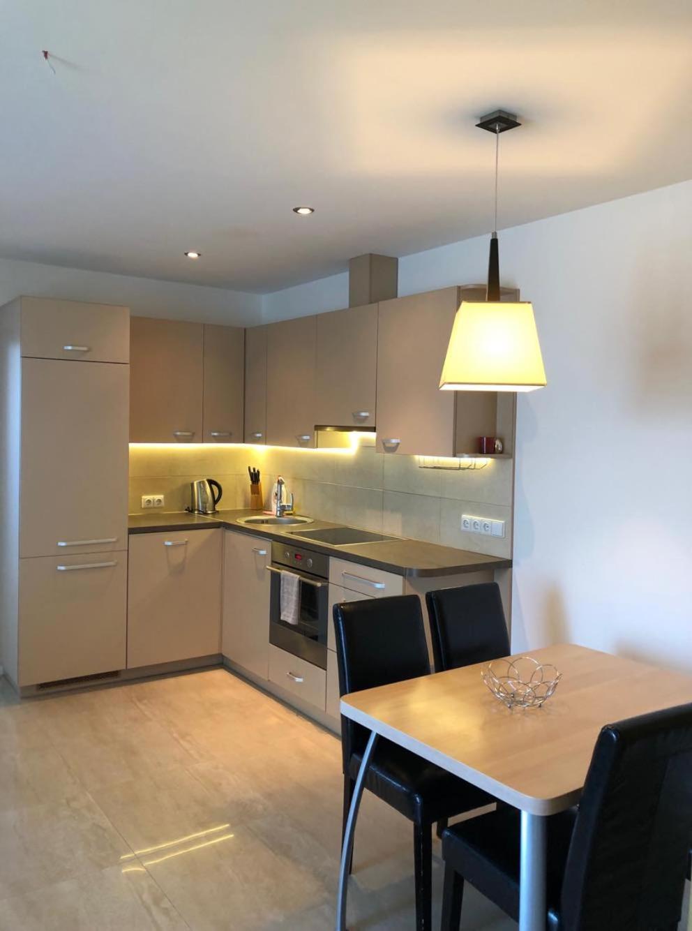 Three-Room Holiday Apartment Palanga Exterior foto